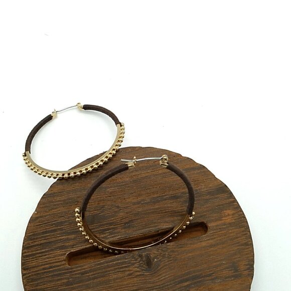 Large Gold-tone Beaded Brown Threaded Hoop Earrings NWOT - Picture 3 of 9